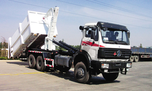 Dump Truck with Hydraulic Arm